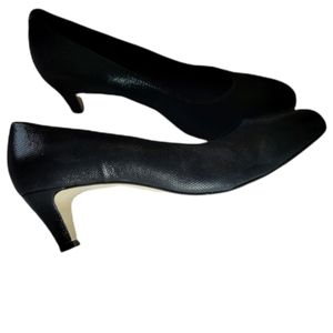 WALKING CRADLE JOY PUMP SHOE